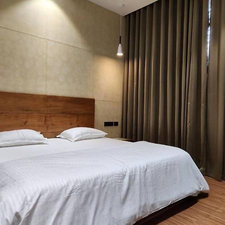 Gulzar 2Bhk Service Apartment, Kannur Exteriér fotografie